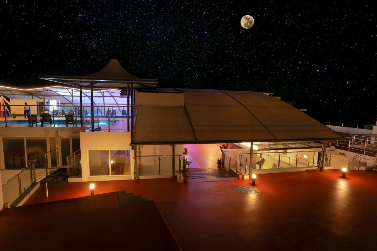 Grand Signature Hotel & Spa Yercaud Exterior photo