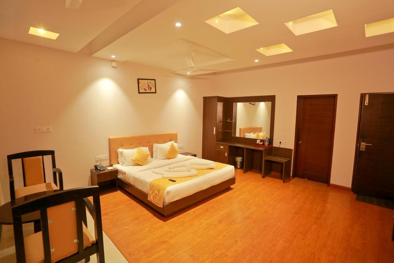 Grand Signature Hotel & Spa Yercaud Exterior photo