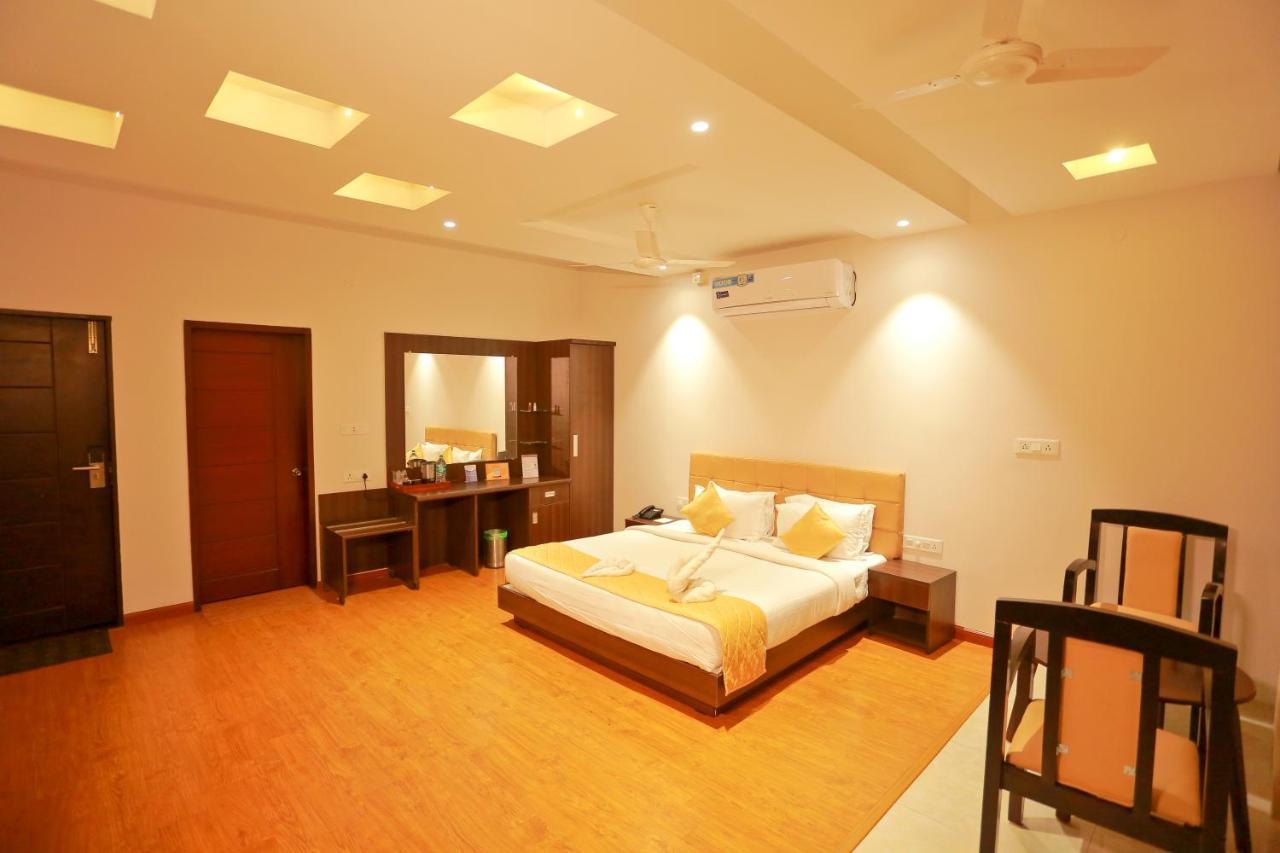 Grand Signature Hotel & Spa Yercaud Exterior photo